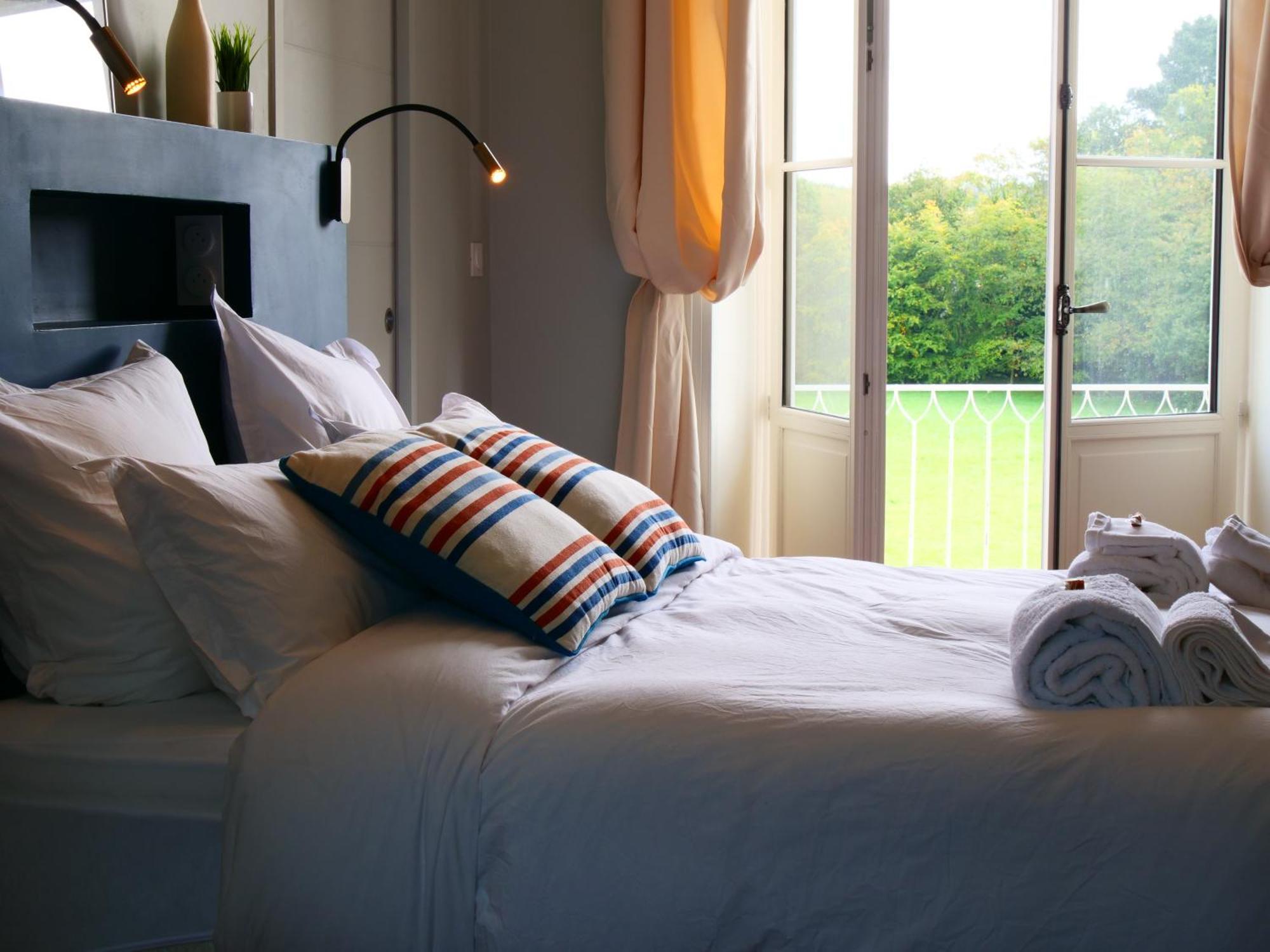 Domaine Du Cloitre Bed and Breakfast Pleneuf-Val-Andre Εξωτερικό φωτογραφία
