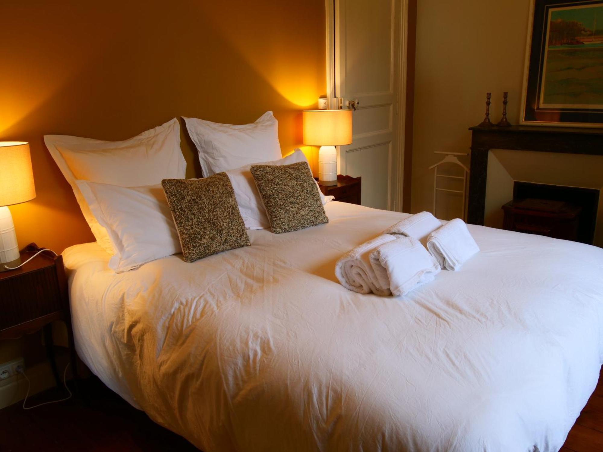 Domaine Du Cloitre Bed and Breakfast Pleneuf-Val-Andre Εξωτερικό φωτογραφία